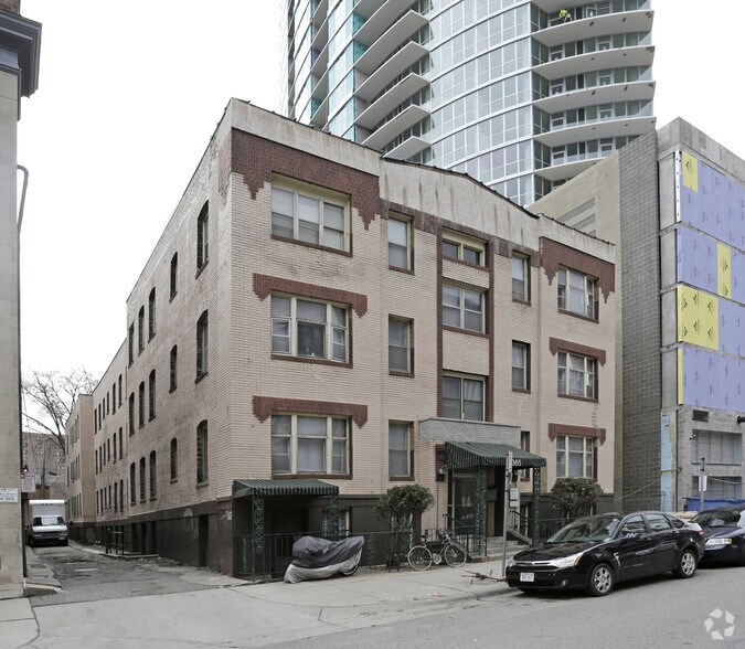 Spruce Place Apartments 1365 Spruce Pl Minneapolis MN 55403