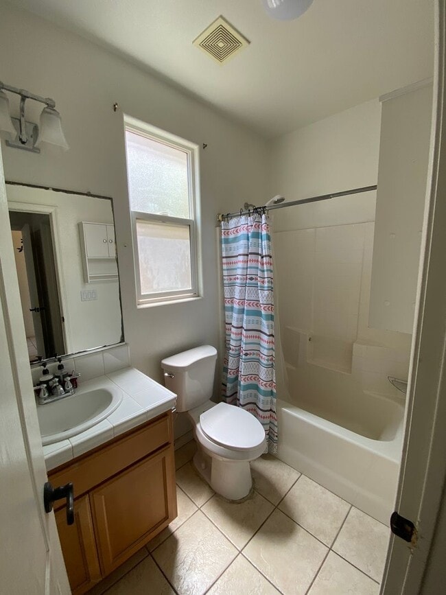 Building Photo - 1625 Belmont Ct