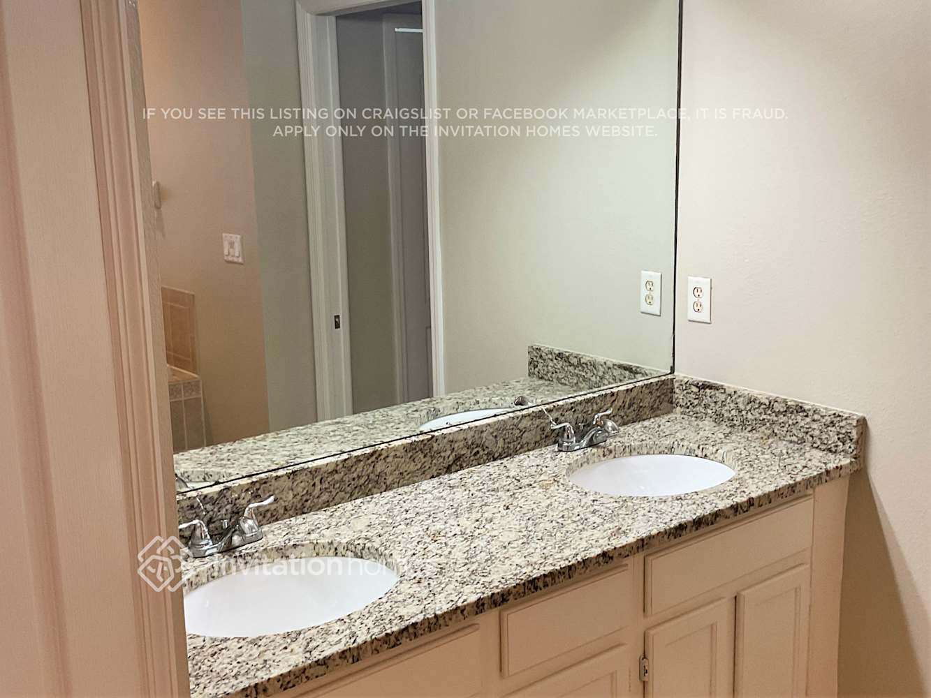 Building Photo - 1170 Emerald Hill Way