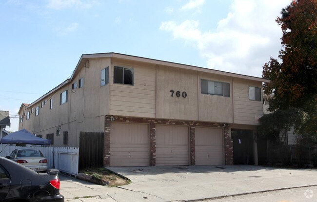 Primary Photo - 760 Termino Ave