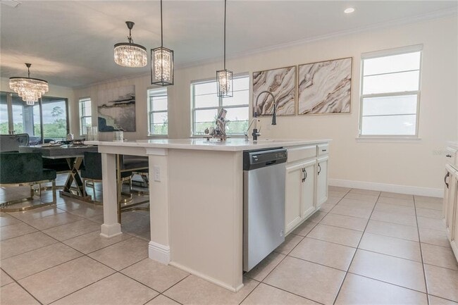 Building Photo - 3080 Crispin Cir