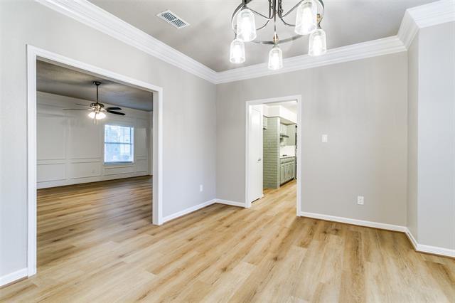 Building Photo - 2 Linderhof Cir