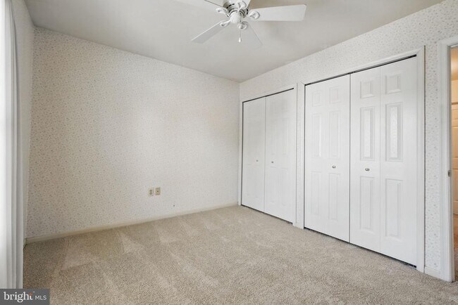 Building Photo - 12451 Plowman Ct