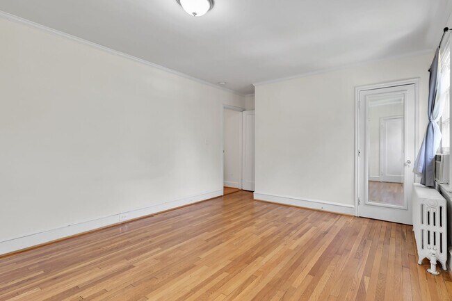 Building Photo - 1710 37th St NW