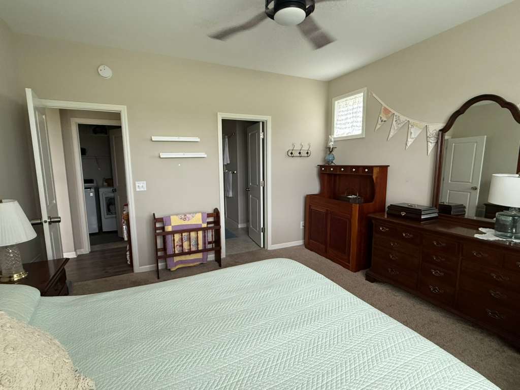 Building Photo - 9214 Kaiser Cir NE
