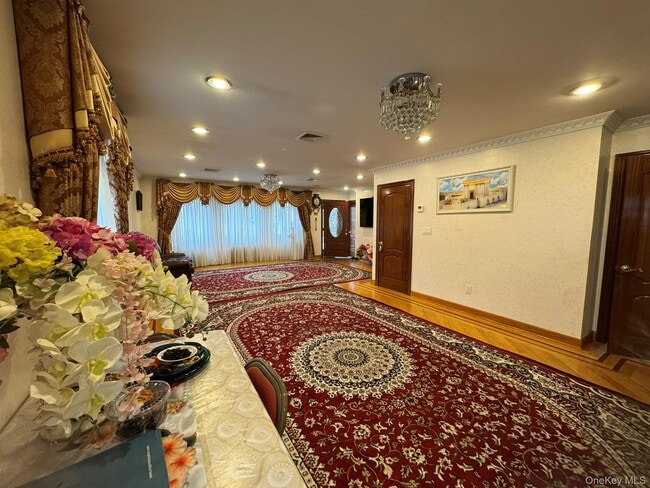 Building Photo - 109-04 Myrtle Ave