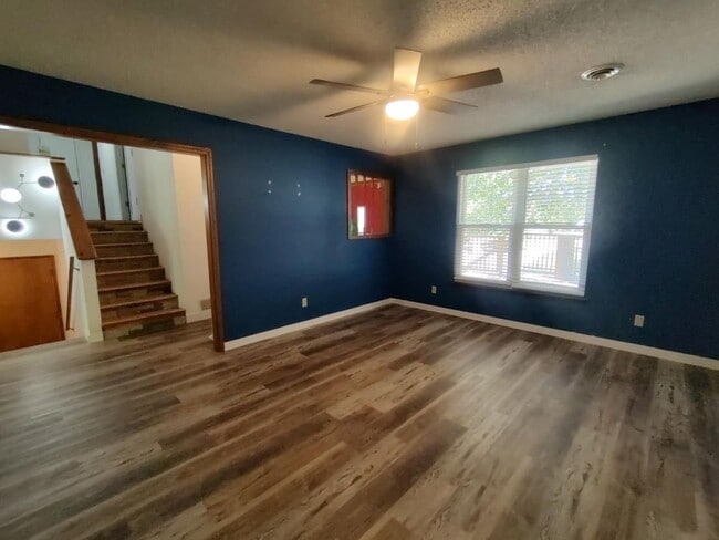 Building Photo - Gorgeous Home for Rent