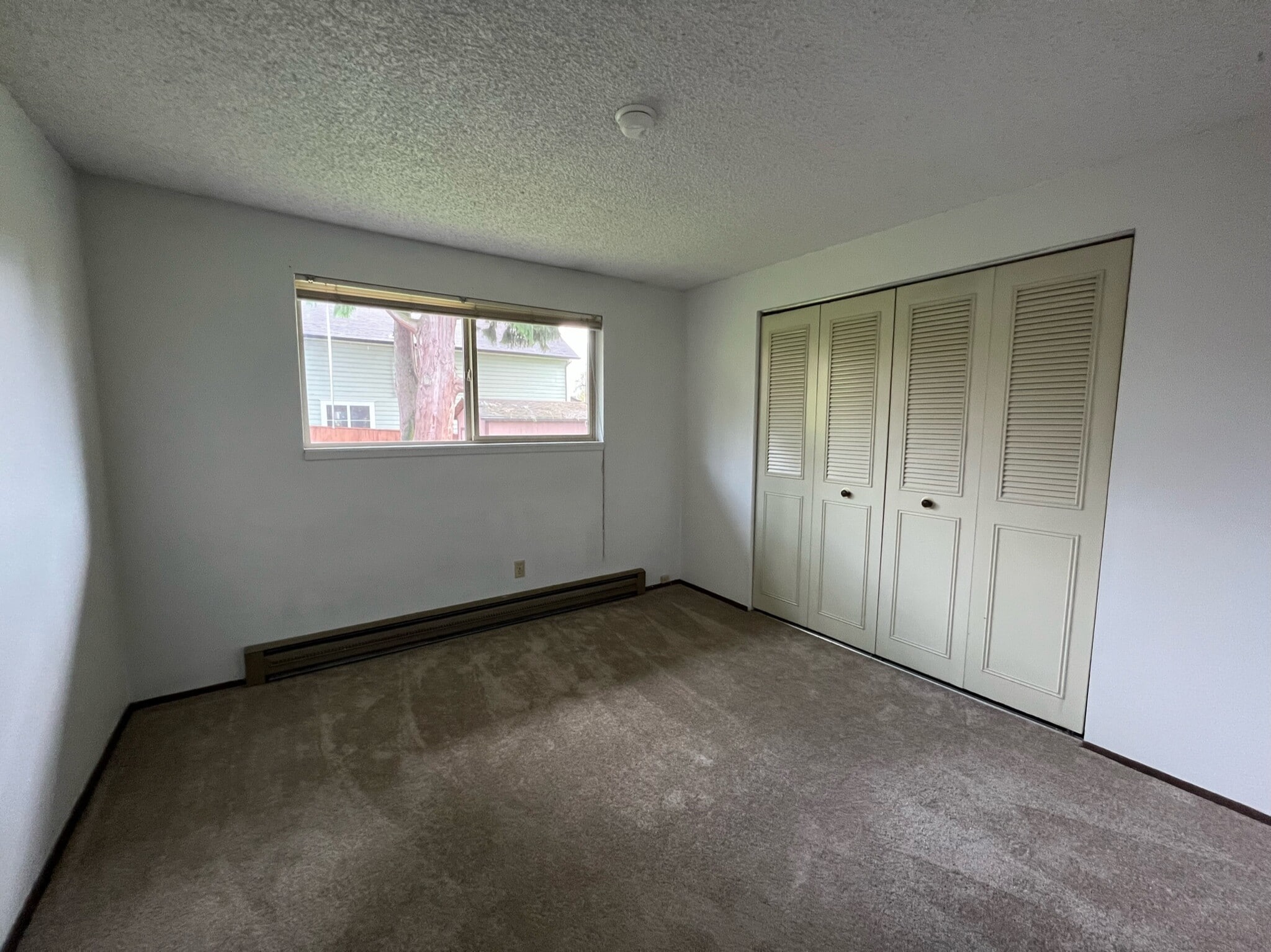 Building Photo - 1909 G St