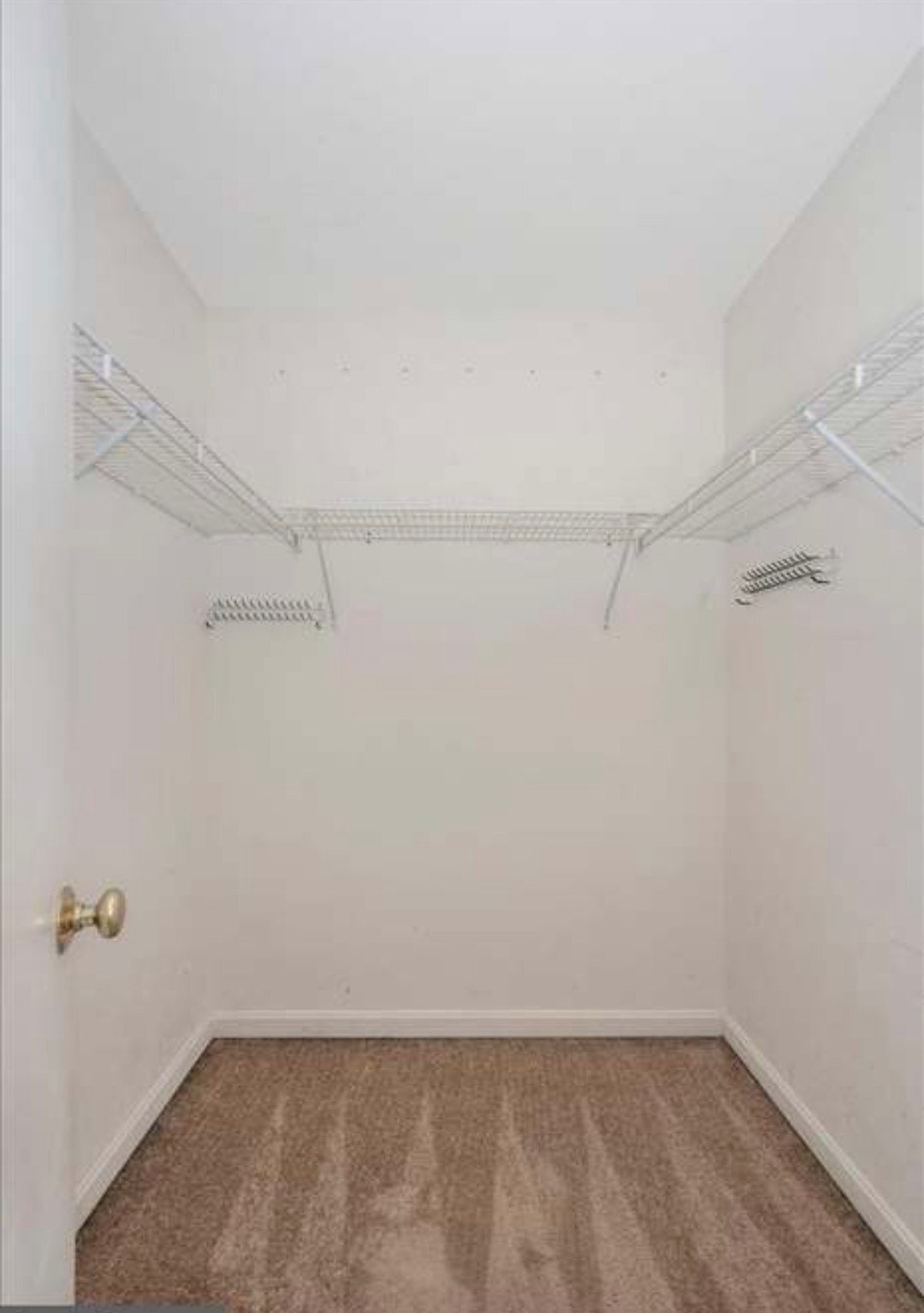 Building Photo - 4946 Whitney Terrace