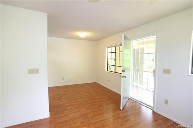 Building Photo - Pae Ko Gardens - Kapolei - 2/1/2 - $2,100