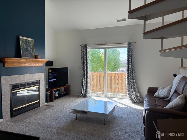 Building Photo - 5104 Ravens Crest Dr