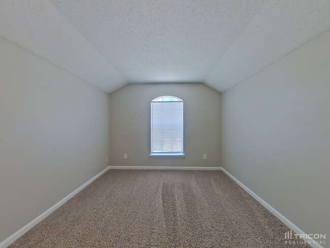 Building Photo - 1226 Summer Springs Drive