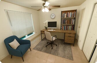 Building Photo - 5005 Georgi Ln