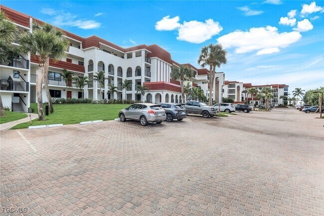 Building Photo - 2445 W Gulf Dr