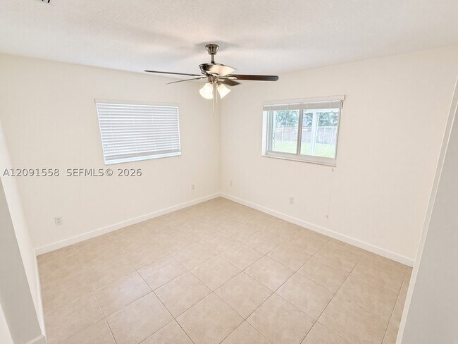 Building Photo - 11450 SW 47th St