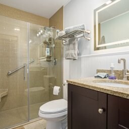 Building Photo - 205 Lake Hills Rd