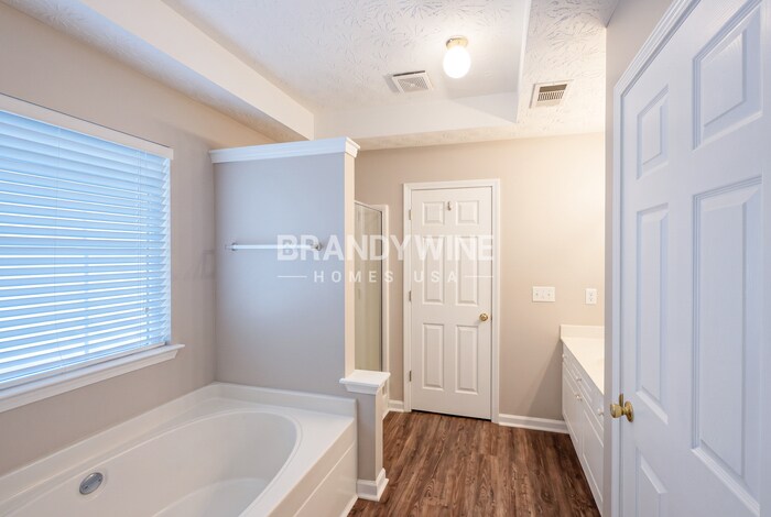 Building Photo - 2168 Wingfoot Pl