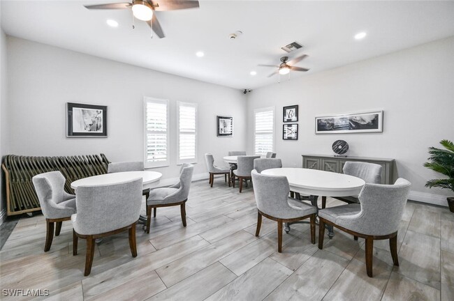 Building Photo - 7130 Blue Juniper Ct