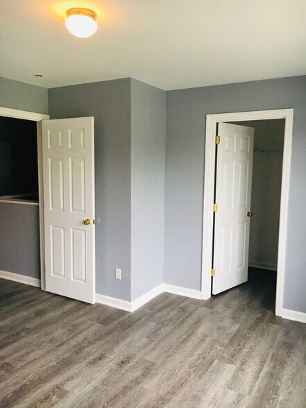 Building Photo - 2720 State St