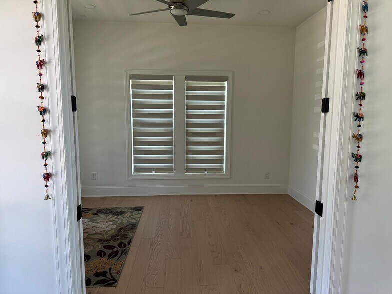 office room with French door - 6490 Pond View Dr