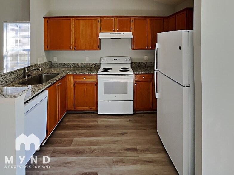 Building Photo - 11331 Red Finch Ln