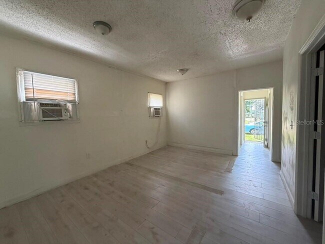 Building Photo - 4427 Raleigh St
