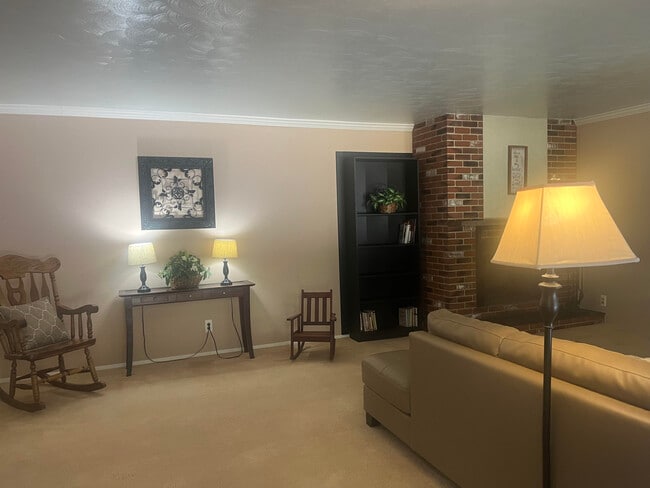 Building Photo - 26553 May St