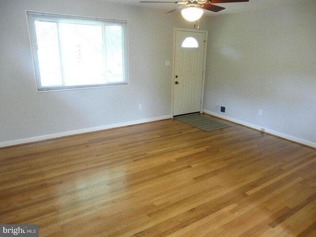 Building Photo - 11501 Monongahela Dr