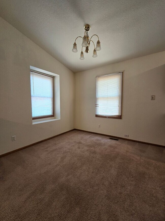Building Photo - Great House In Fort Collins