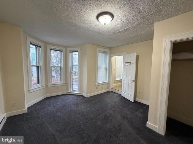 Building Photo - 406 S Cameron St