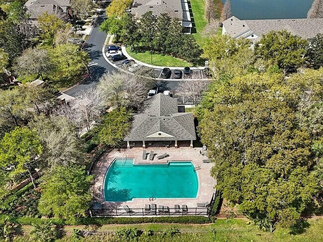 Building Photo - 5032 Pond Ridge Dr