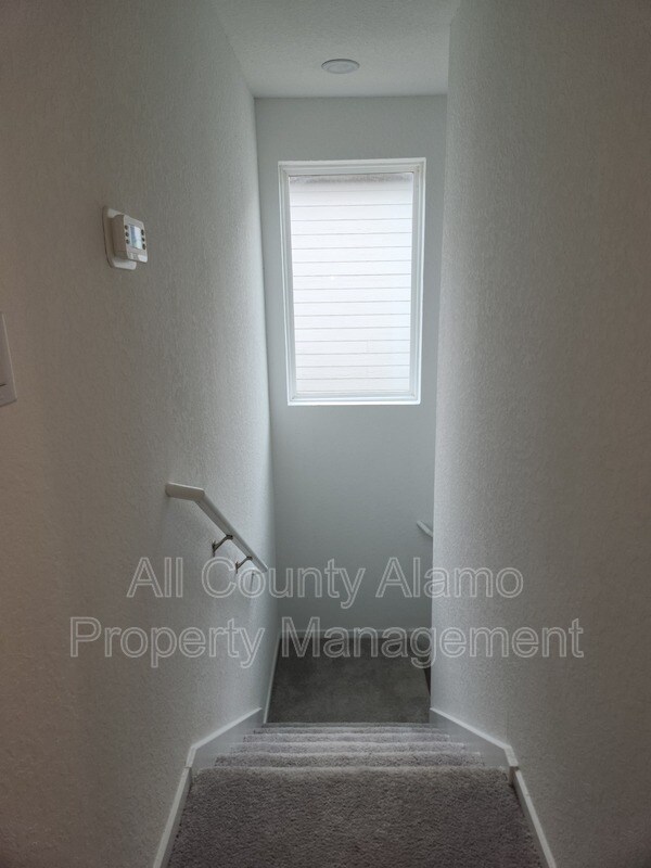 Building Photo - 6616 Dali Bnd