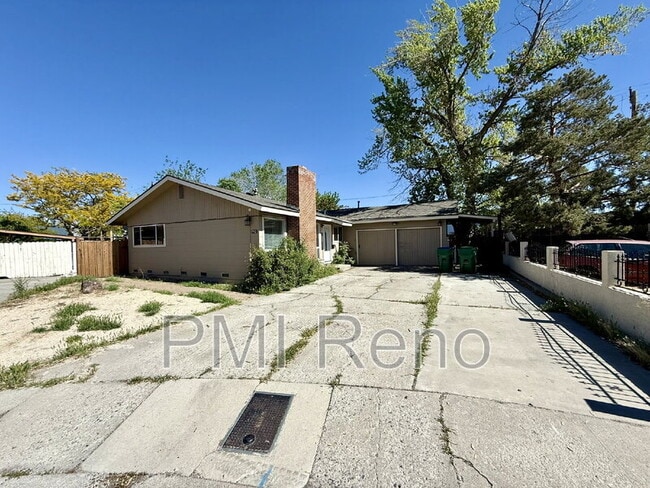 Building Photo - 790 Topaz Dr