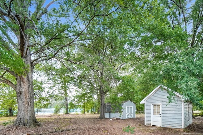 Building Photo - 6313 Johnsdale Rd