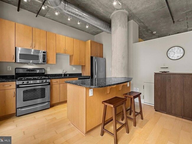 Building Photo - 301 Massachusetts Ave NW