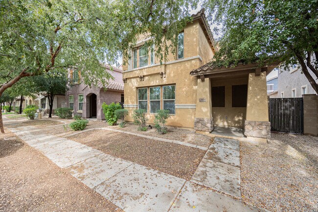 Primary Photo - 3314 E Sheffield Rd