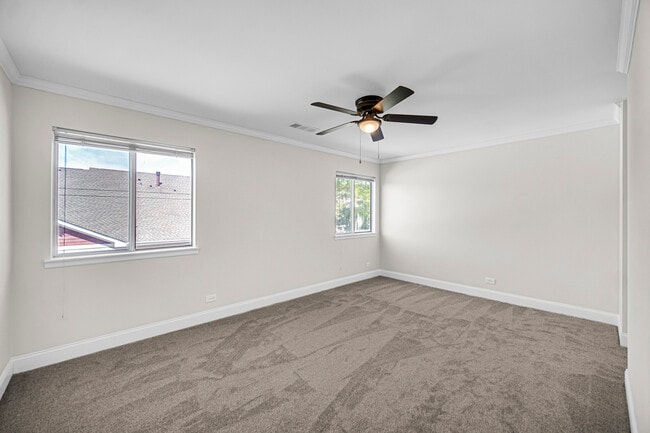 Building Photo - 607 Berkley Ct