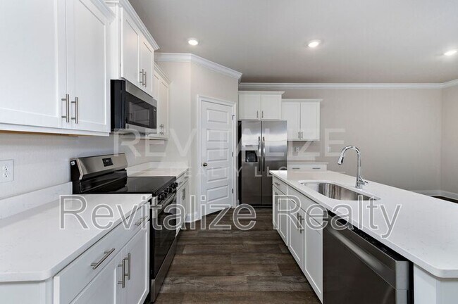 Building Photo - 14543 Dayton Cir