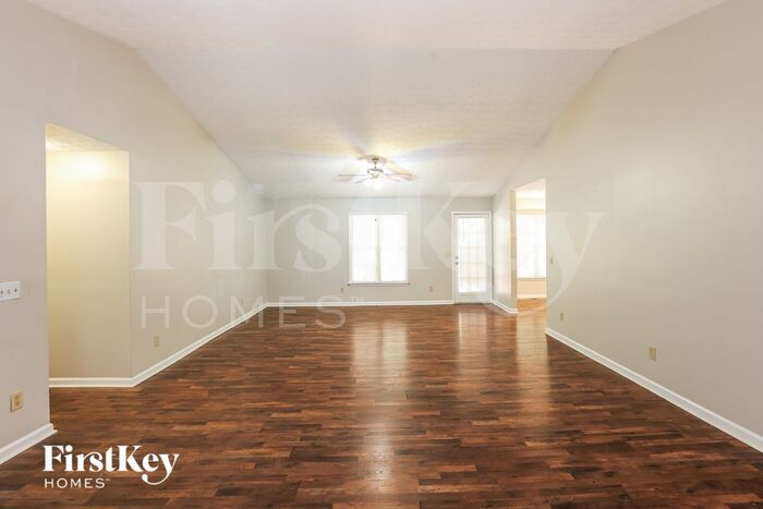 Building Photo - 3352 Gus Robinson Rd