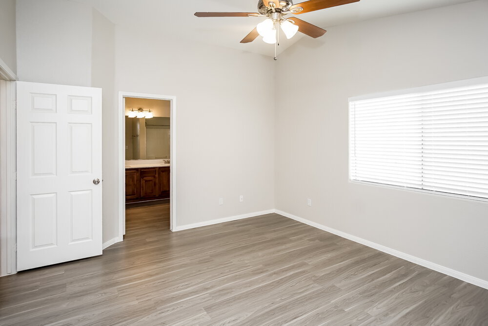Building Photo - 6510 Abbey Door Ct