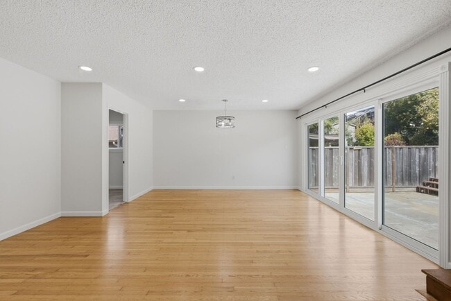 Building Photo - Spacious South San Francisco Home with Large Backyard, Garage & In-Unit Laundry