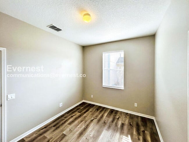 Building Photo - 7709 Armonk Ln