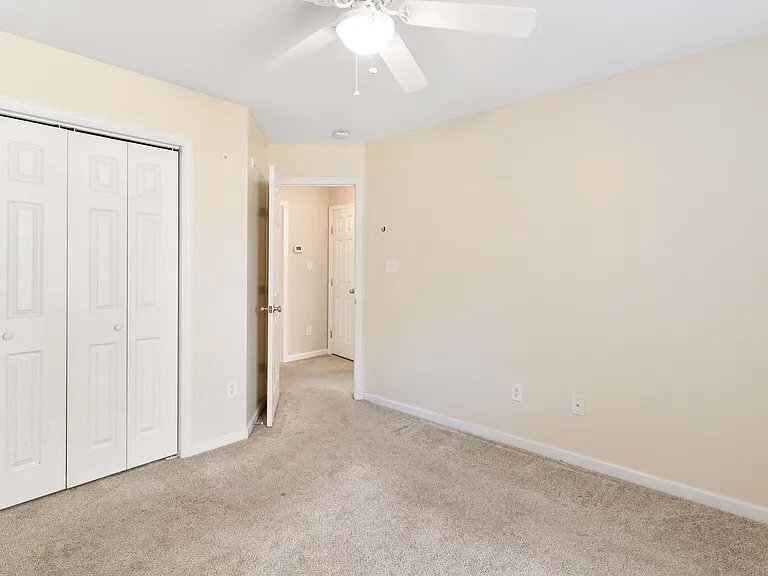 Building Photo - 5229 Silabert Ave