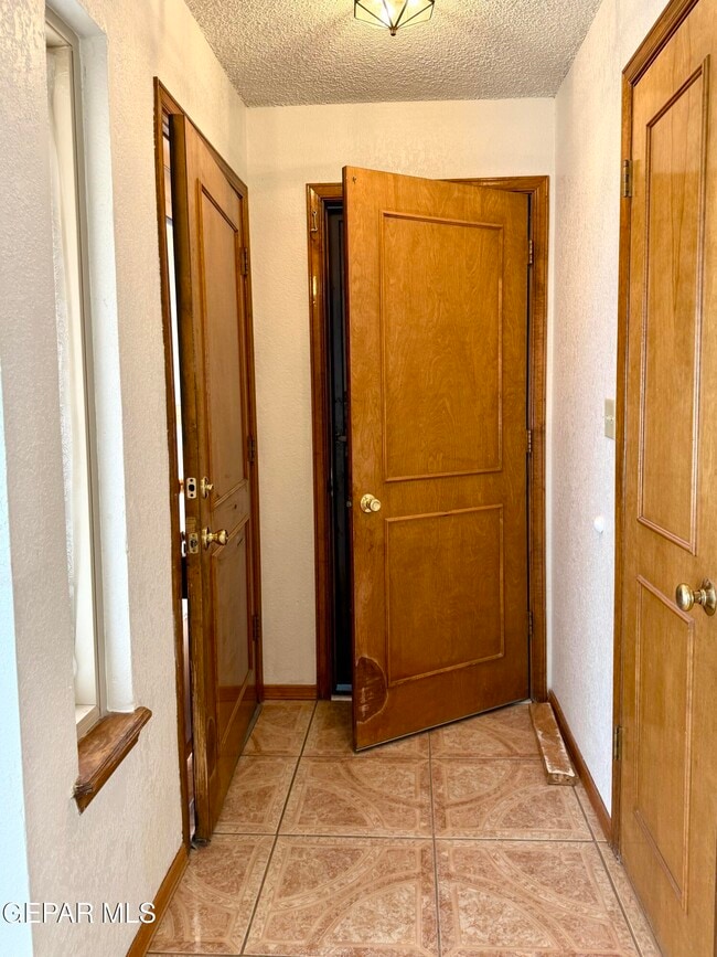 Building Photo - 1738 Onizuka Dr