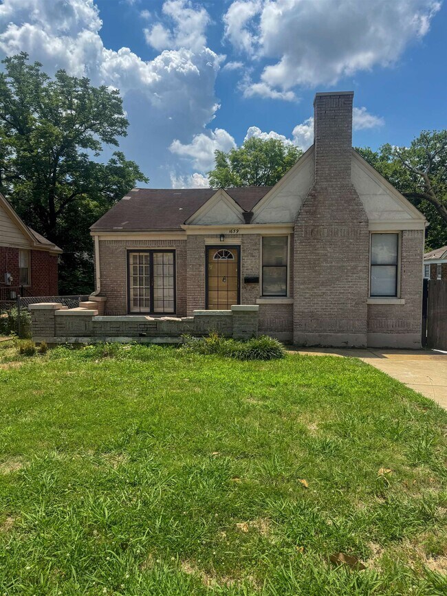 Primary Photo - 1659 Jackson Ave