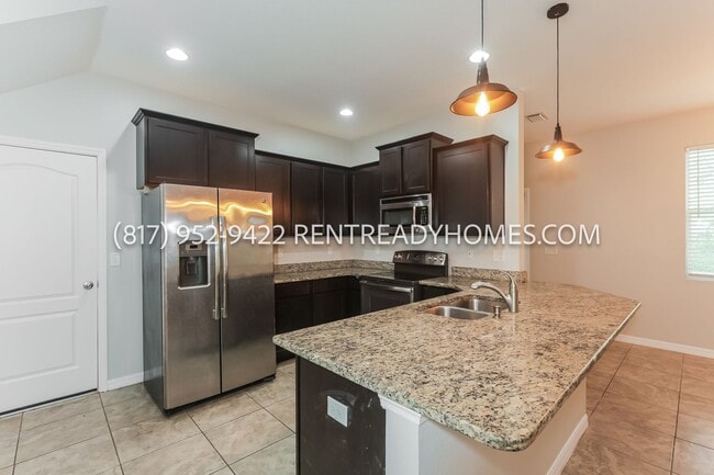 Building Photo - 3943 Claybrook Dr