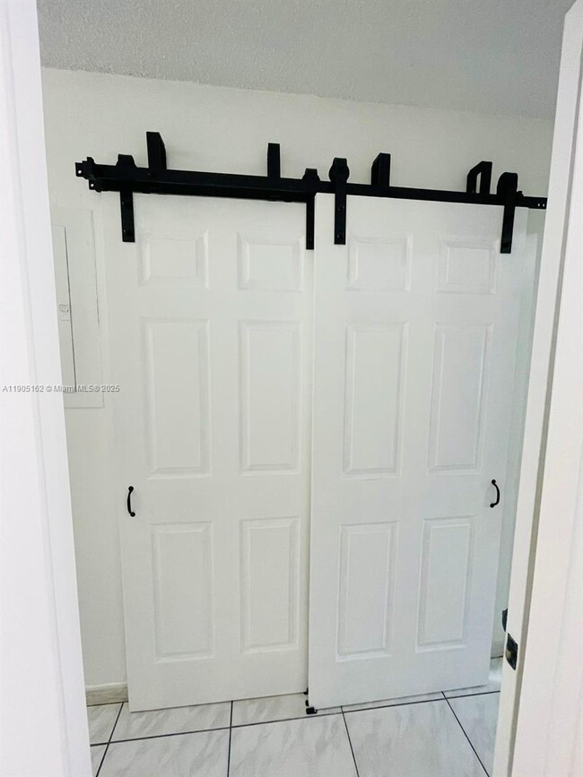 Building Photo - 12736 SW 66th St