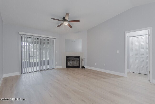 Building Photo - 2131 Sea Hawk Dr