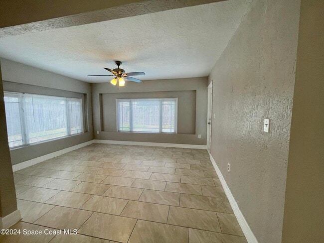 Building Photo - 2684 Pepper Ave