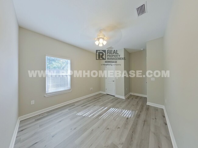 Building Photo - Brand-New 2-Bedroom Gem with Modern Comfor...